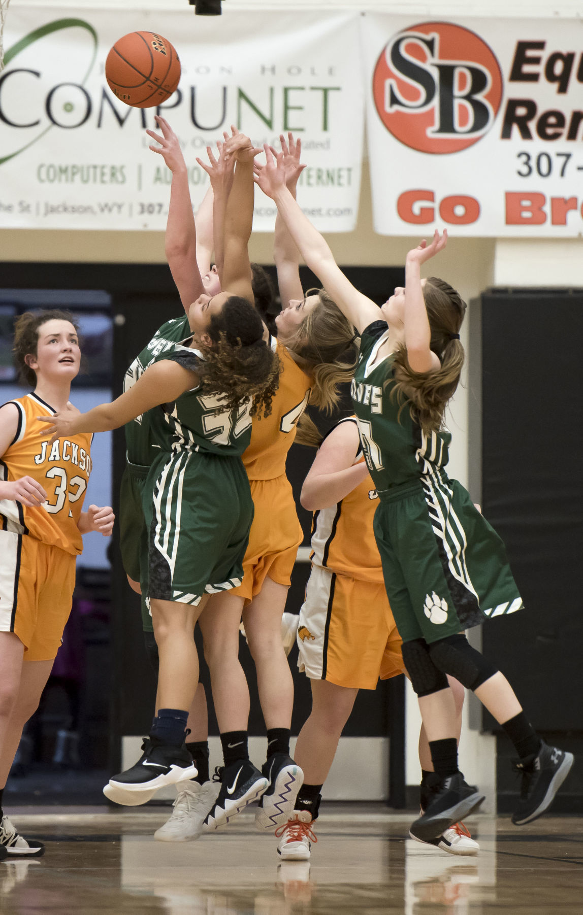Jackson Lady Broncs basketball